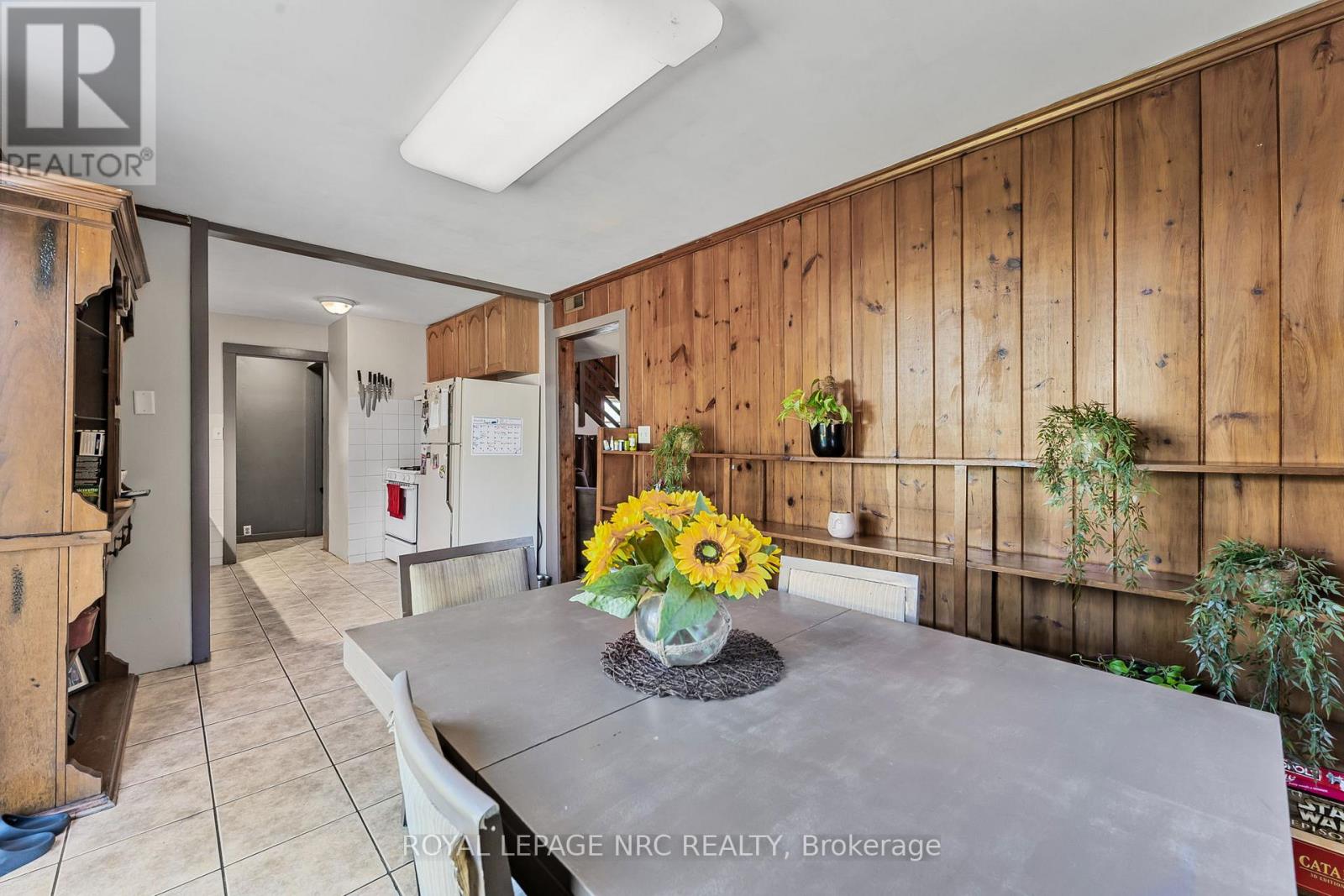 3902 Rebstock Road, Fort Erie, Ontario  L0S 1B0 - Photo 11 - X12361841