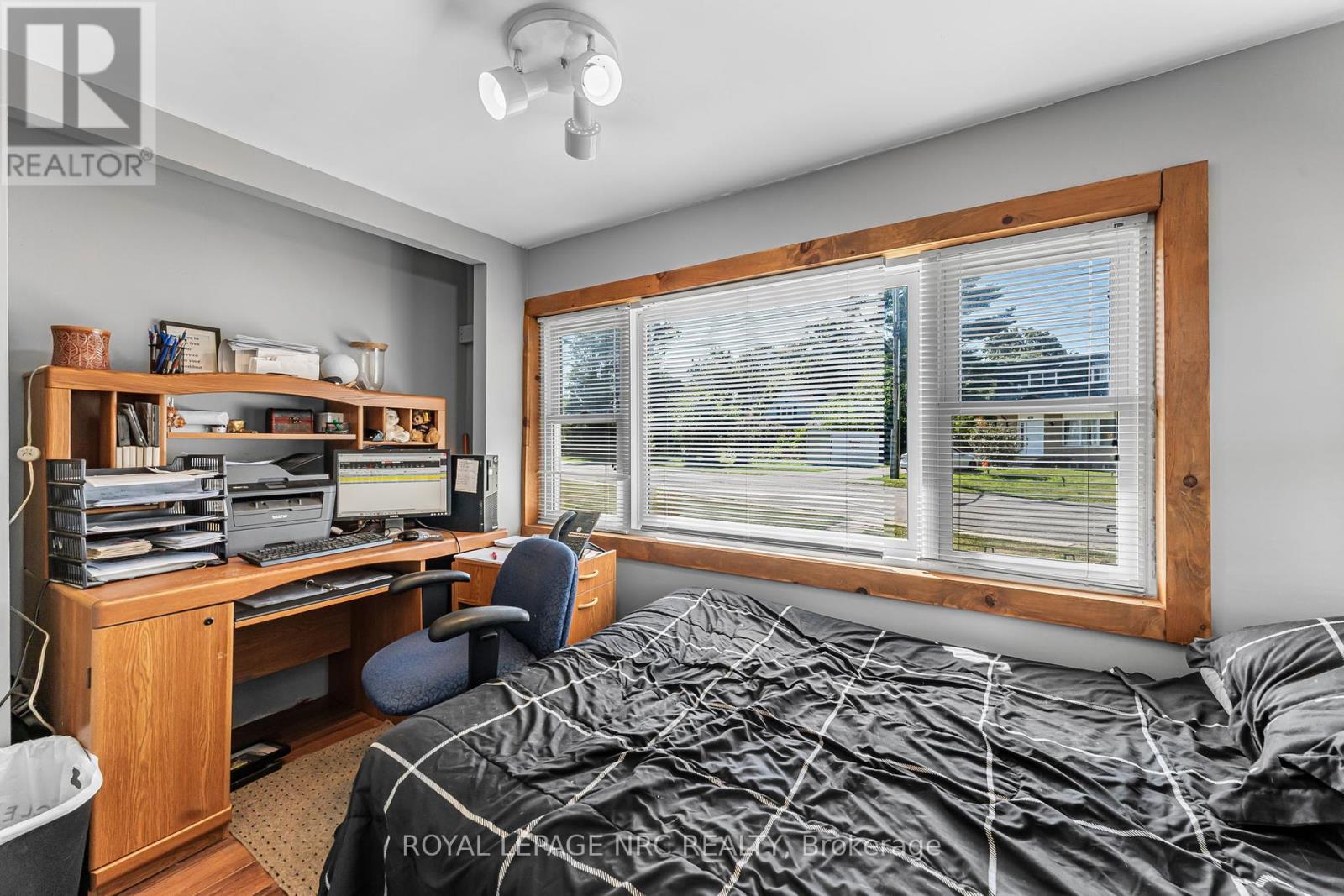 3902 Rebstock Road, Fort Erie, Ontario  L0S 1B0 - Photo 24 - X12361841