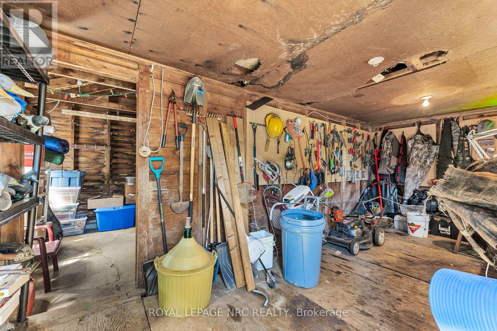 3902 Rebstock Road, Fort Erie, Ontario  L0S 1B0 - Photo 27 - X12361841
