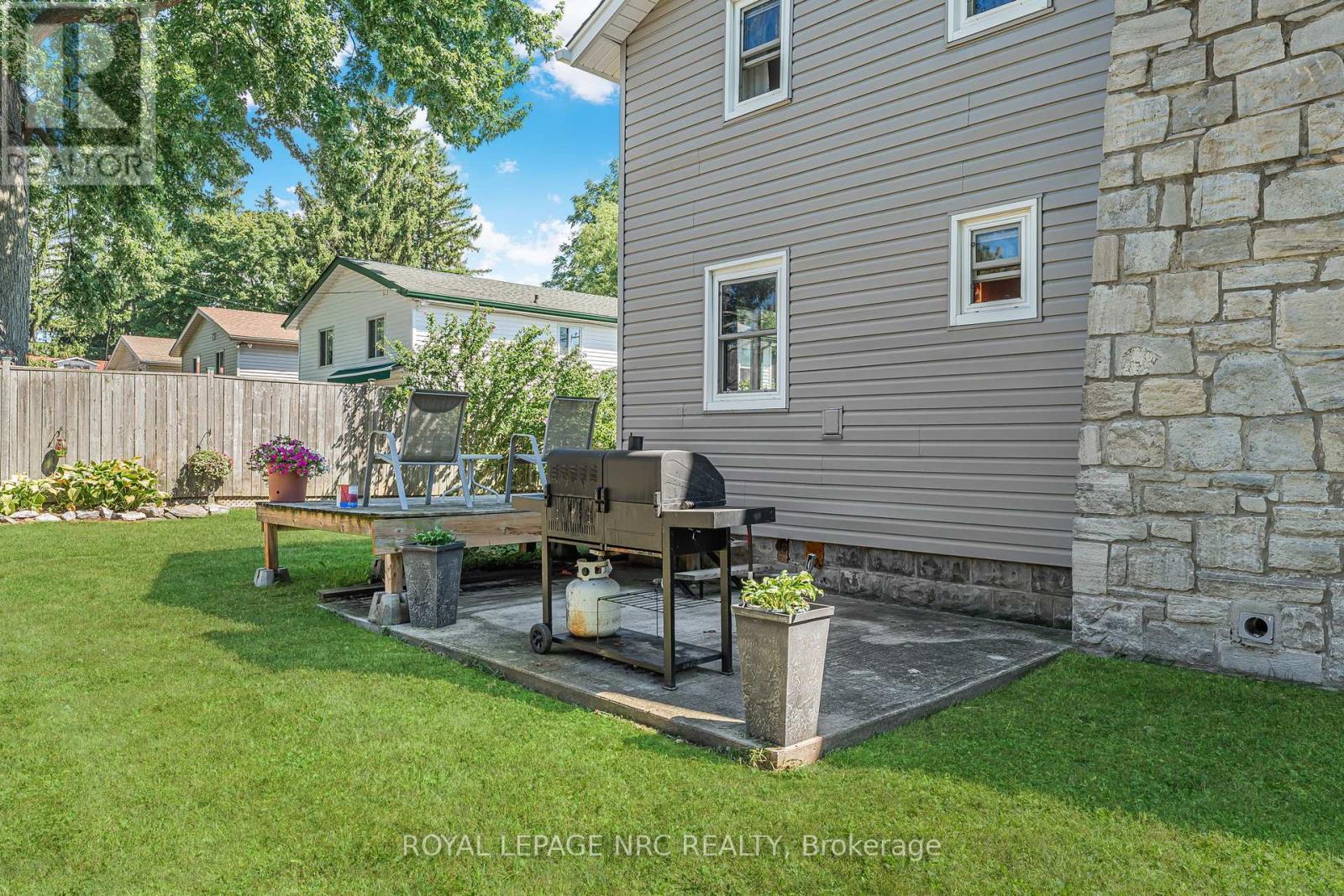 3902 Rebstock Road, Fort Erie, Ontario  L0S 1B0 - Photo 33 - X12361841