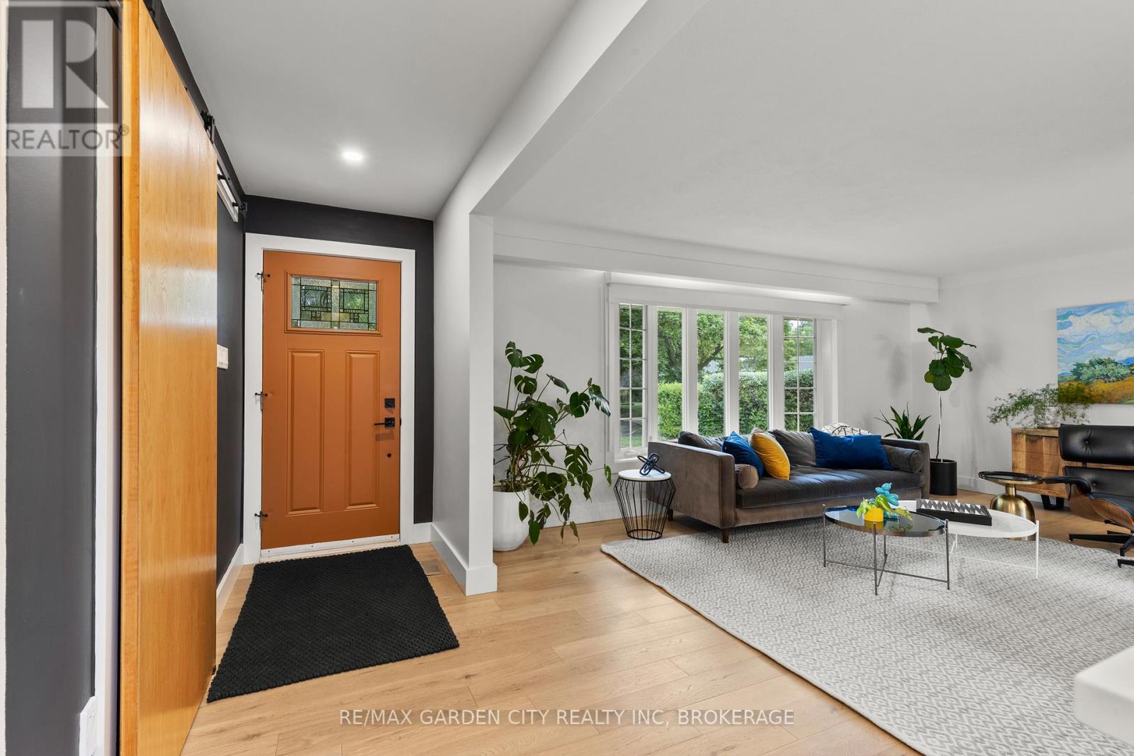 Property at 3 CARDINAL CIRCLE image 4