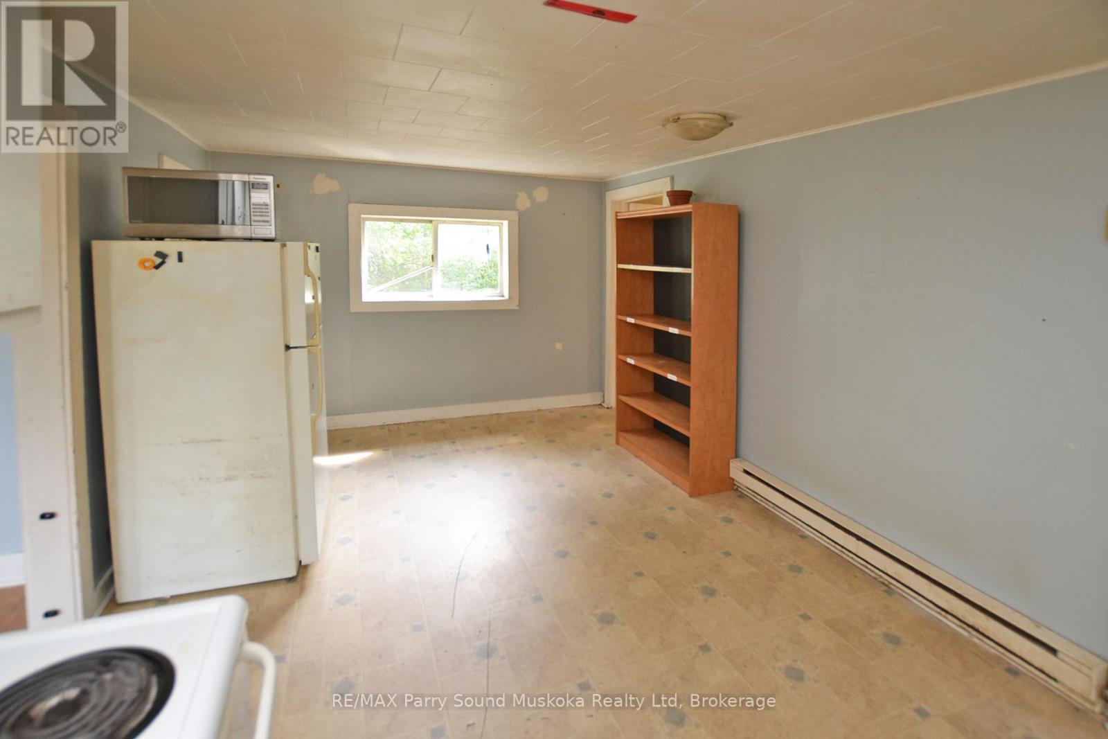 37 Parry Sound Road, Parry Sound, Ontario  P2A 2M5 - Photo 25 - X12358553