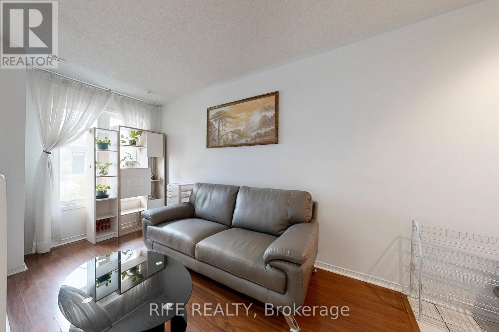 703 - 28 Rosebank Drive, Toronto (Malvern), Ontario  M1B 5Z1 - Photo 5 - E12361854