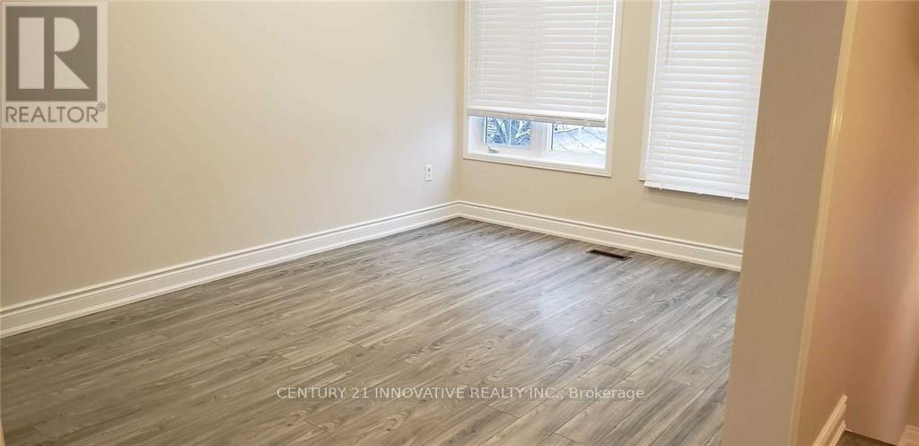Upper - 32 Yellowood Circle, Vaughan, Ontario  L4J 8M1 - Photo 12 - N12361847