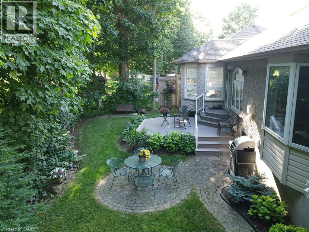 25 South Parkwood Boulevard, Elmira, Ontario  N3B 3L1 - Photo 7 - 40751594
