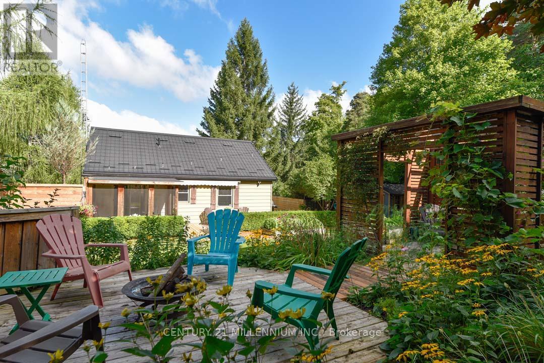 707 Charleston Side Road, Caledon, Ontario  L7K 0S1 - Photo 6 - W12361855