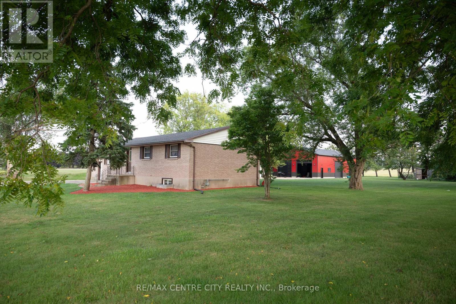 50323 Talbot Line E, Malahide, Ontario  N5H 2R1 - Photo 4 - X12361923