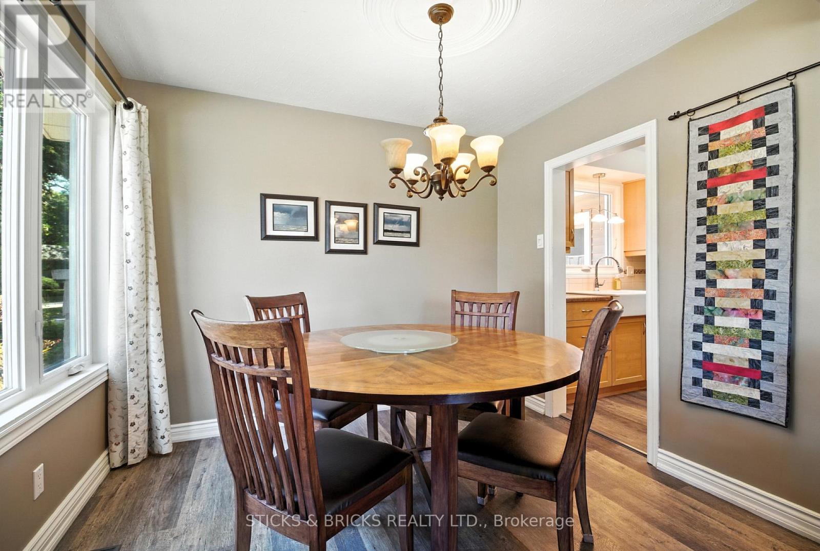 6750 Cherrygrove Road, Niagara Falls, Ontario  L2E 5M6 - Photo 14 - X12361909