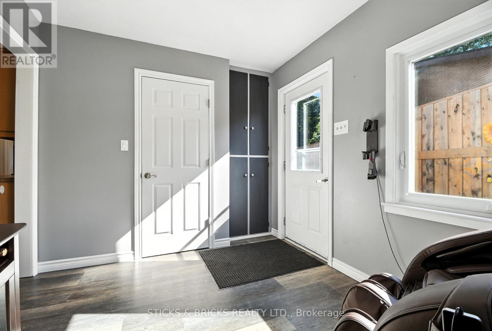 6750 Cherrygrove Road, Niagara Falls, Ontario  L2E 5M6 - Photo 20 - X12361909