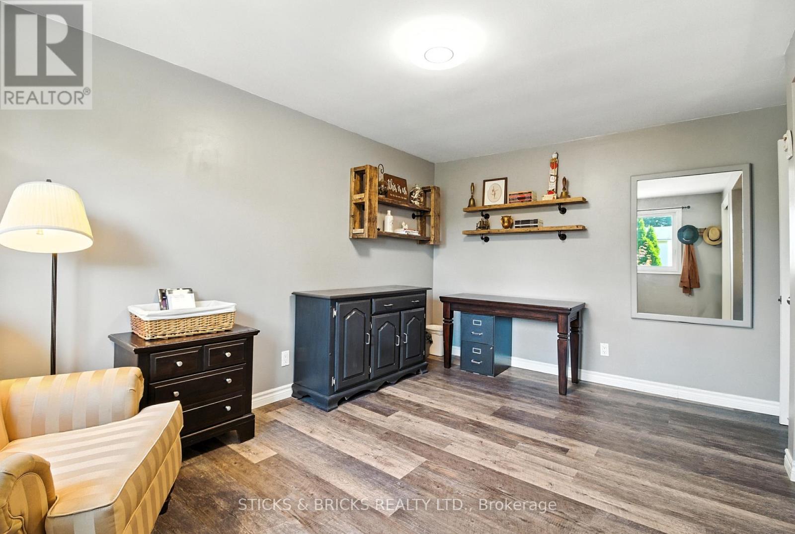 6750 Cherrygrove Road, Niagara Falls, Ontario  L2E 5M6 - Photo 26 - X12361909