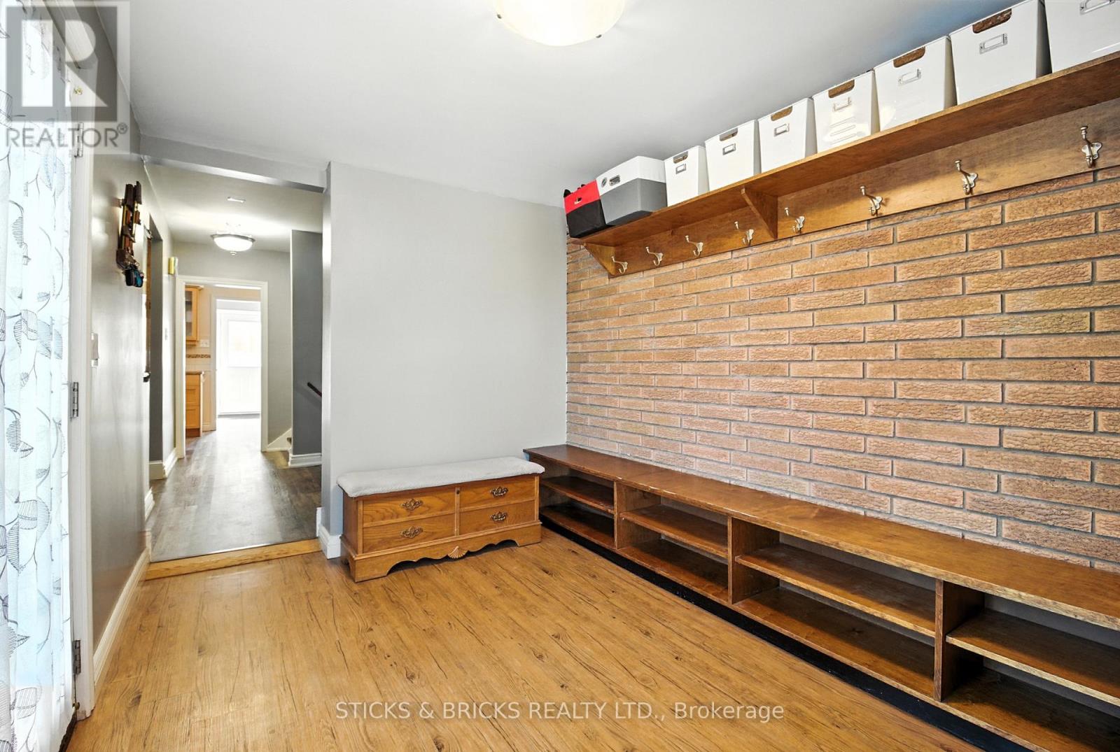 6750 Cherrygrove Road, Niagara Falls, Ontario  L2E 5M6 - Photo 9 - X12361909