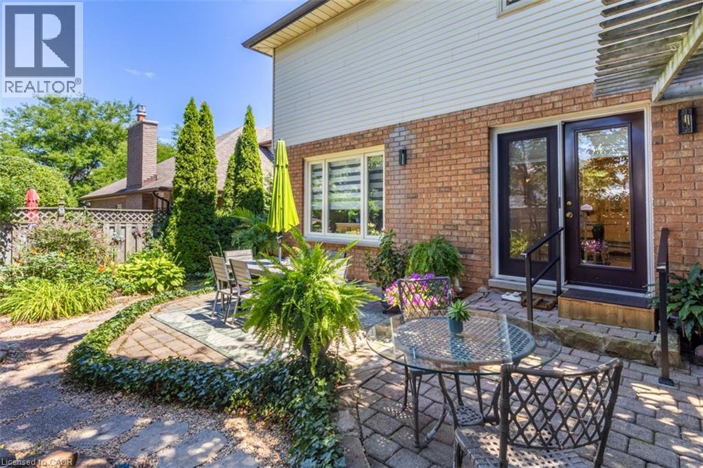 391 Kerman Avenue, Grimsby, Ontario  L3M 5C4 - Photo 38 - 40760579
