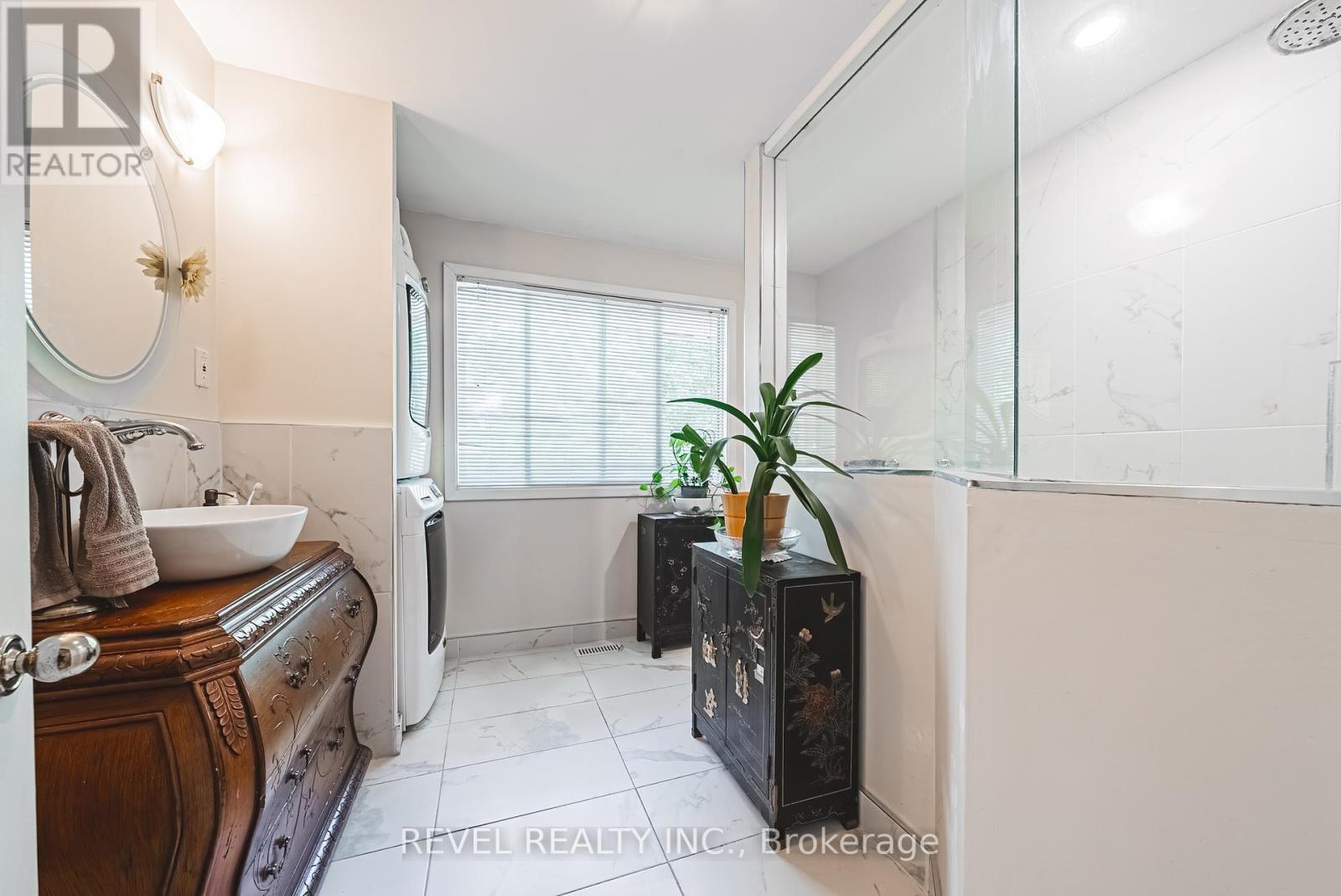 2156 Lower Base Line, Oakville, Ontario  L6M 4G1 - Photo 19 - W12244034