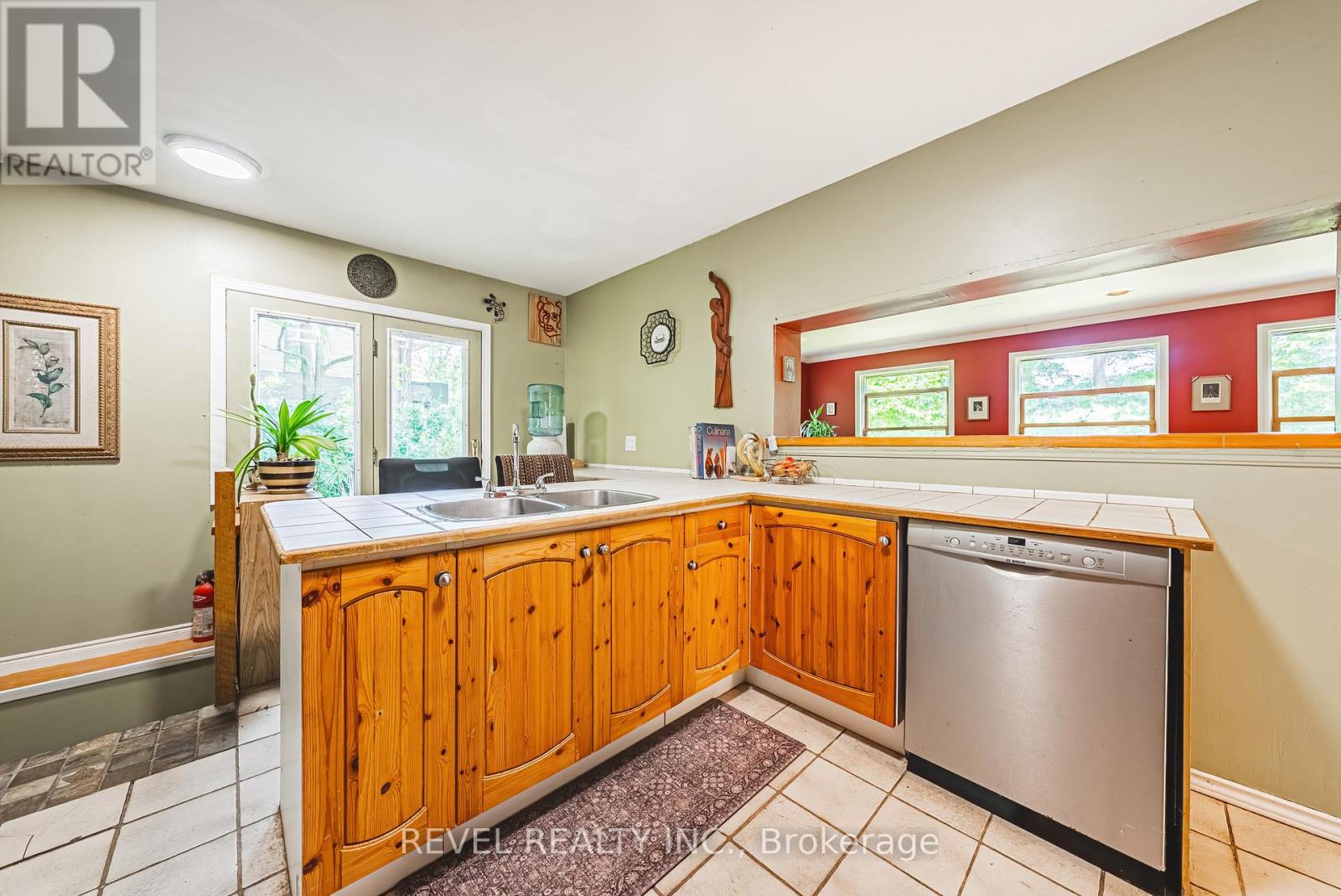 2156 Lower Base Line, Oakville, Ontario  L6M 4G1 - Photo 15 - W12244034