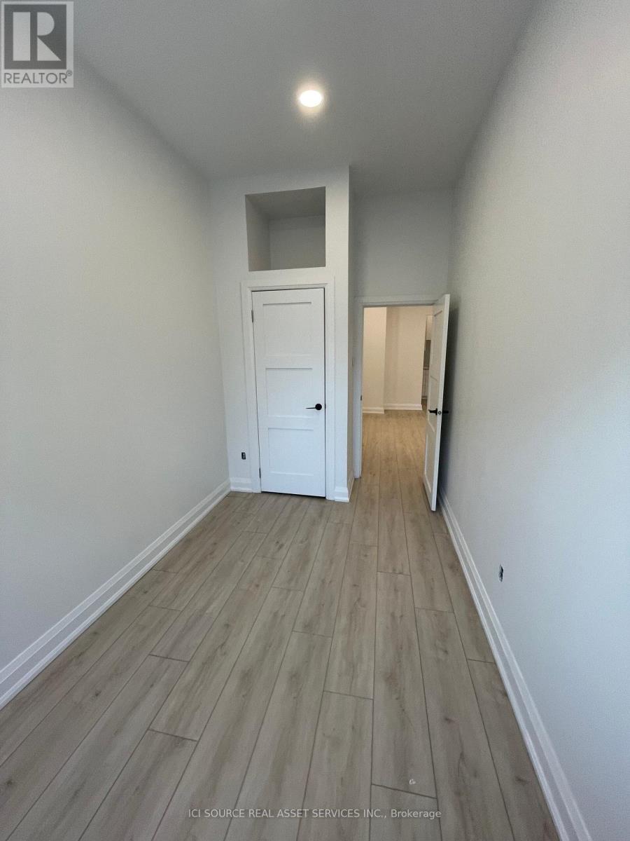 1 - 754 Queen Street E, Toronto, Ontario  M4M 1H4 - Photo 16 - E12361897