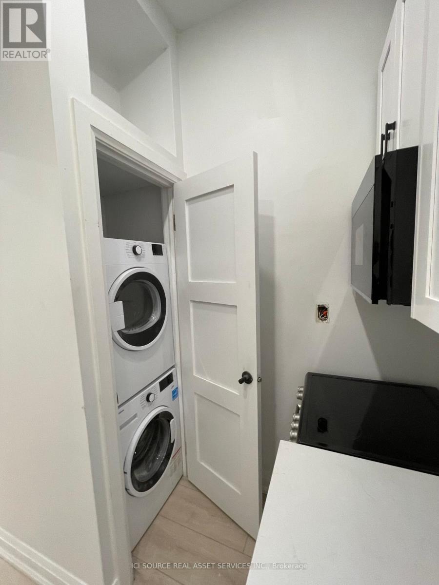 1 - 754 Queen Street E, Toronto, Ontario  M4M 1H4 - Photo 9 - E12361897