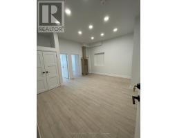 1 - 754 QUEEN STREET E, Toronto, Ontario