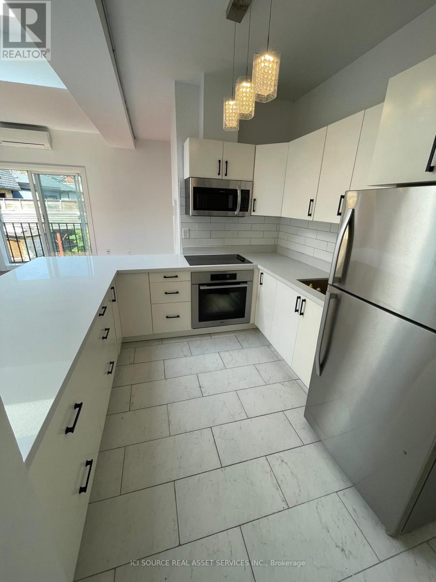 4 - 754 Queen Street E, Toronto, Ontario  M4M 1H4 - Photo 9 - E12361904