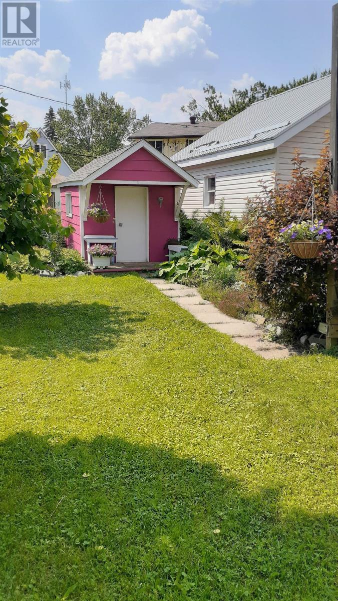 13 Spruce Rd, Atikokan, Ontario  P0T 1C0 - Photo 4 - TB252419