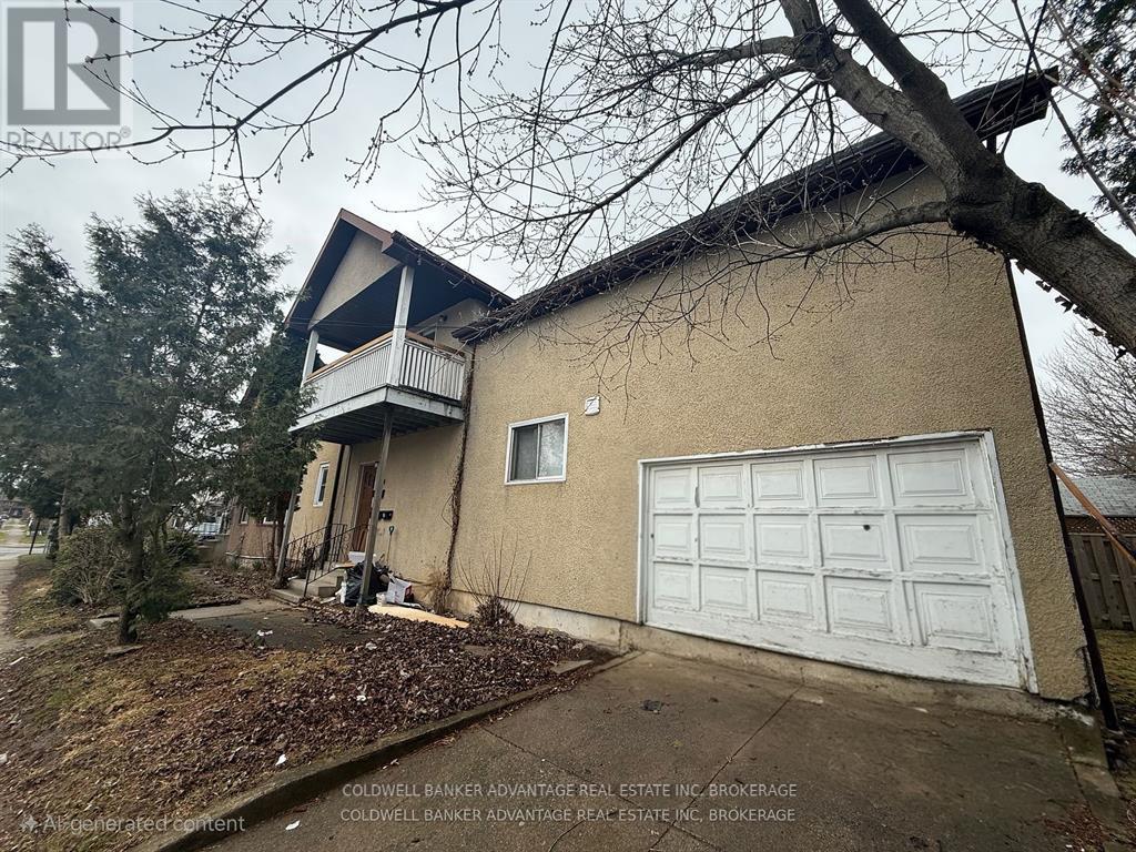 44 Albert Street, Welland, Ontario  L3B 4L2 - Photo 16 - X12361927