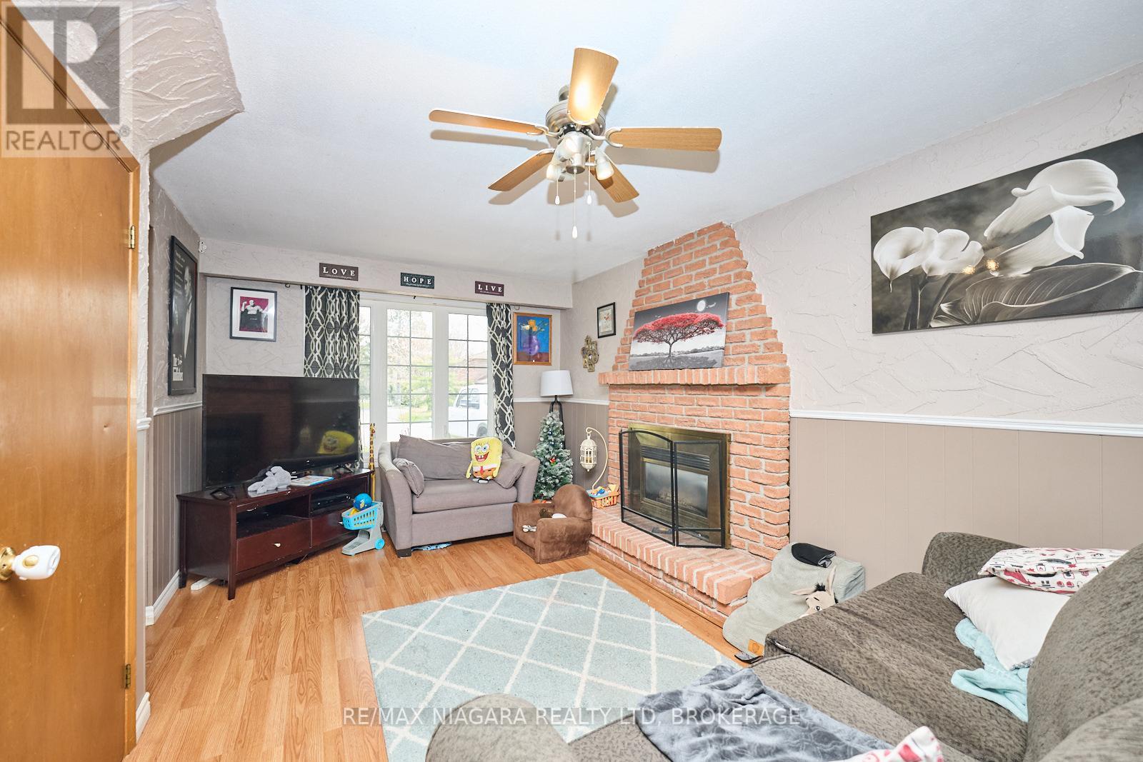 953 Grandview Road, Fort Erie, Ontario  L2A 5R4 - Photo 10 - X12361931