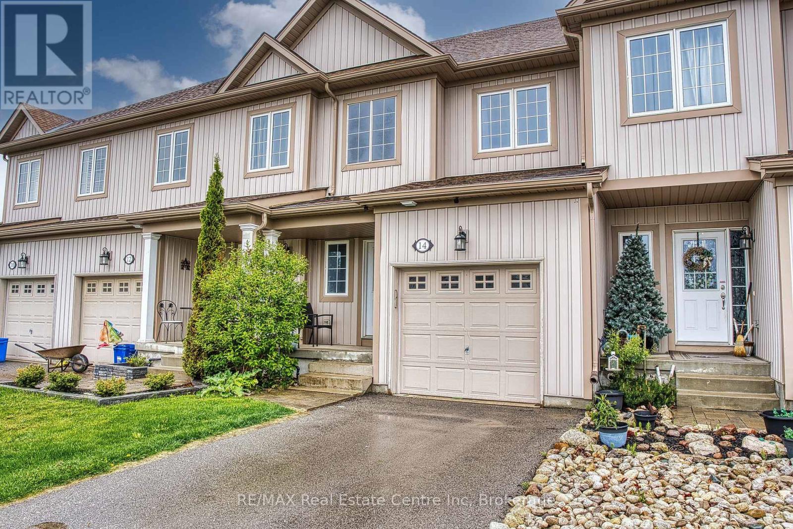 14 SADLER STREET, Centre Wellington, Ontario