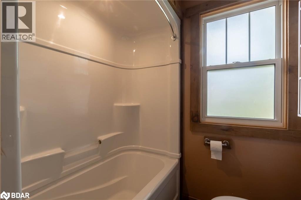 2 Meadow Street, Parry Sound, Ontario  P2A 2L9 - Photo 13 - 40762347