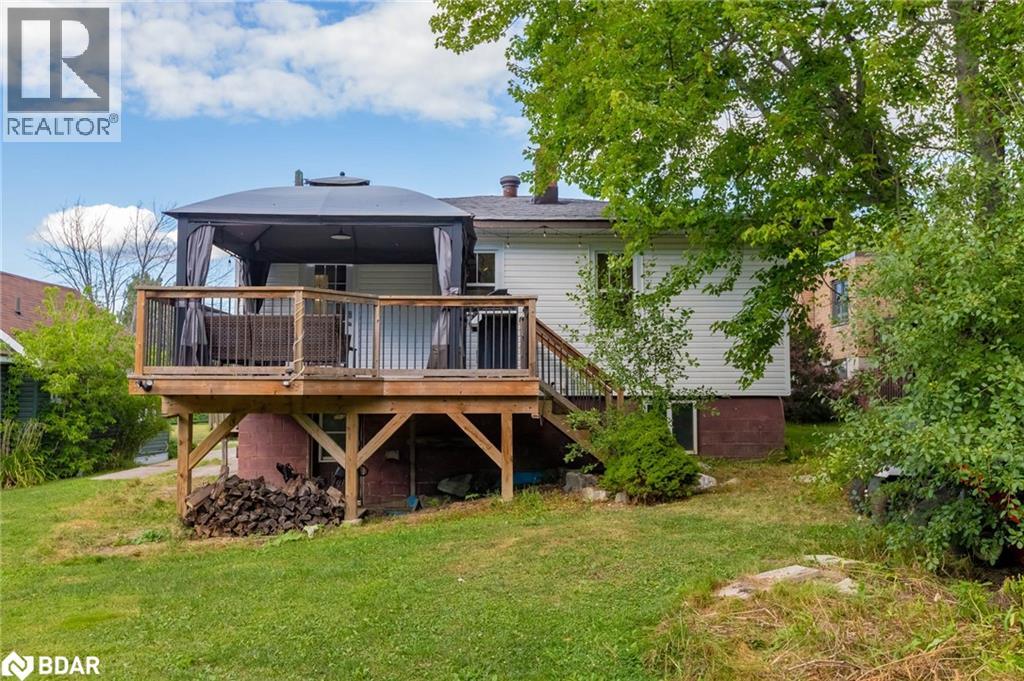 2 Meadow Street, Parry Sound, Ontario  P2A 2L9 - Photo 19 - 40762347