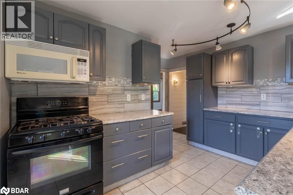 2 Meadow Street, Parry Sound, Ontario  P2A 2L9 - Photo 9 - 40762347