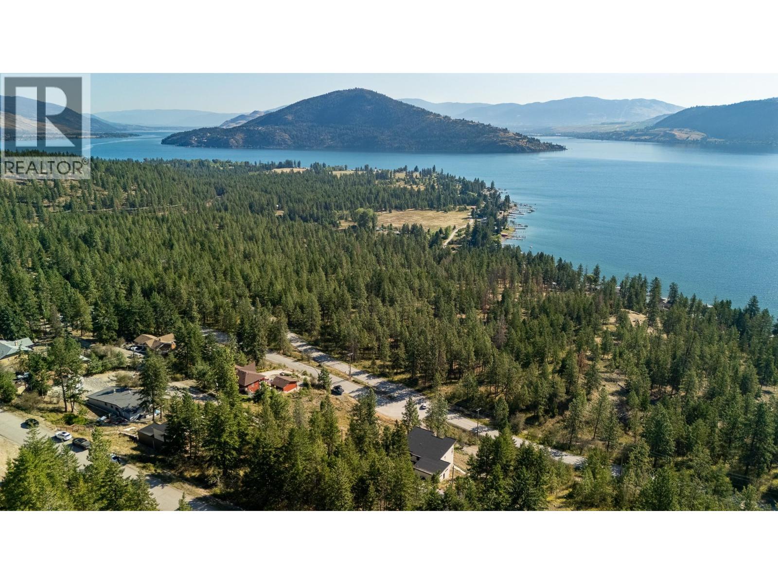 10461 Westshore Road, Vernon, British Columbia  V1H 2B2 - Photo 3 - 10360352
