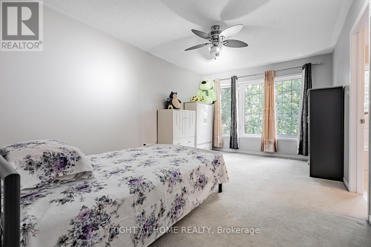 33 Promenade Trail, Halton Hills, Ontario  L7G 0G8 - Photo 15 - W12361899