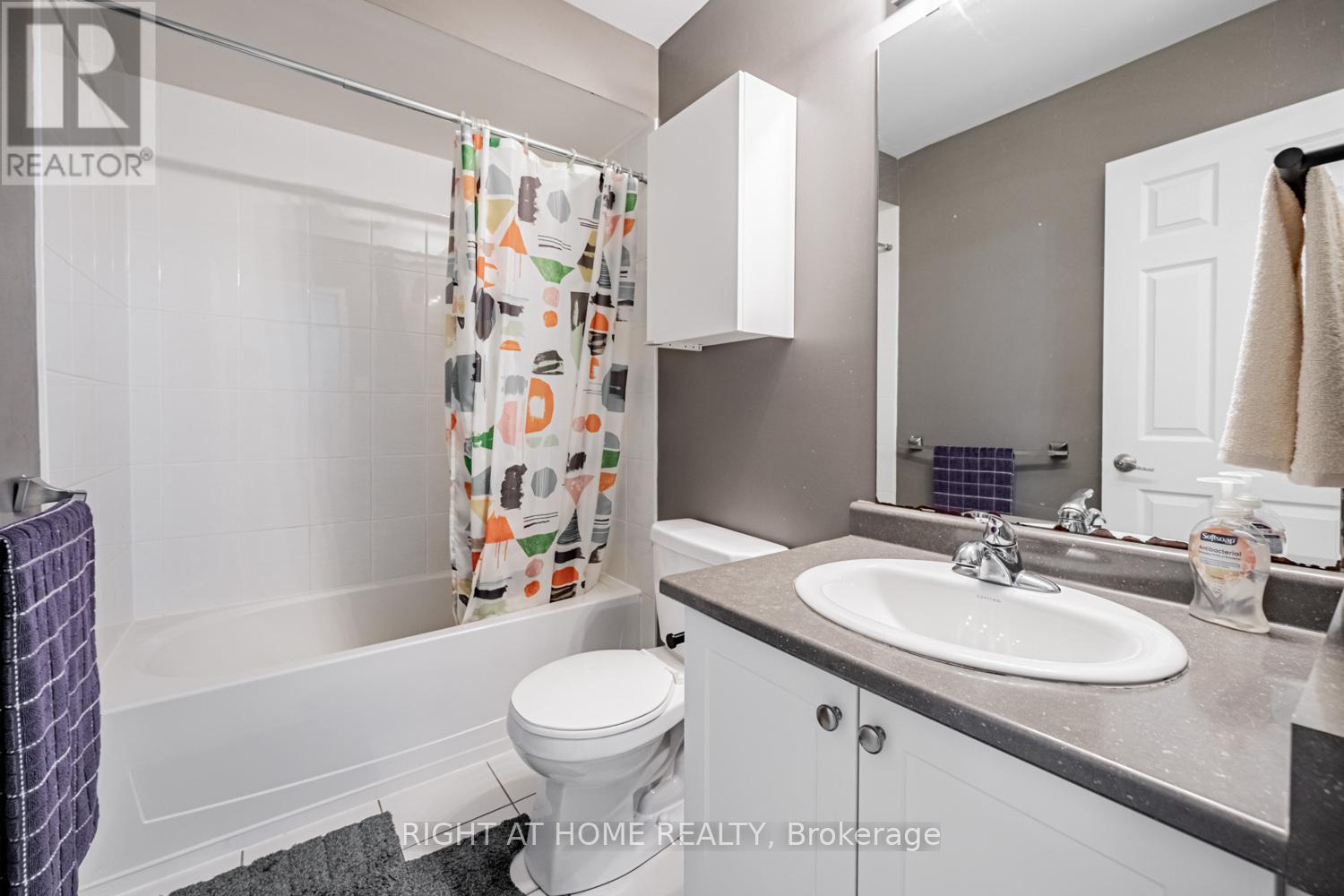 33 Promenade Trail, Halton Hills, Ontario  L7G 0G8 - Photo 24 - W12361899