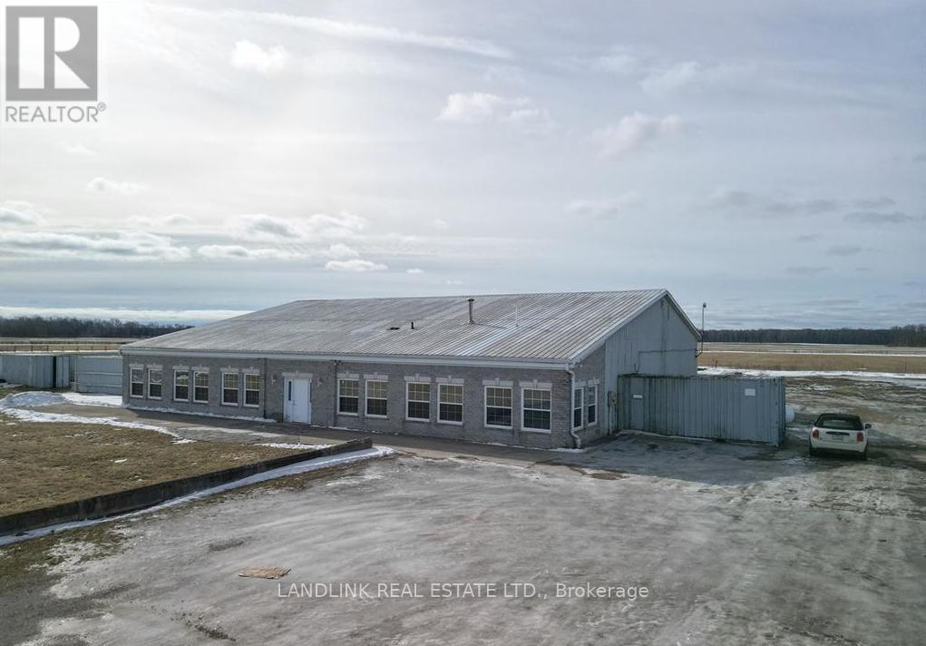 12933 Graham Road, West Elgin, Ontario  N0L 2P0 - Photo 1 - X12361895