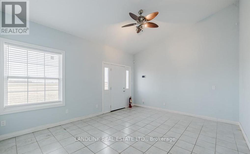 12933 Graham Road, West Elgin, Ontario  N0L 2P0 - Photo 19 - X12361895