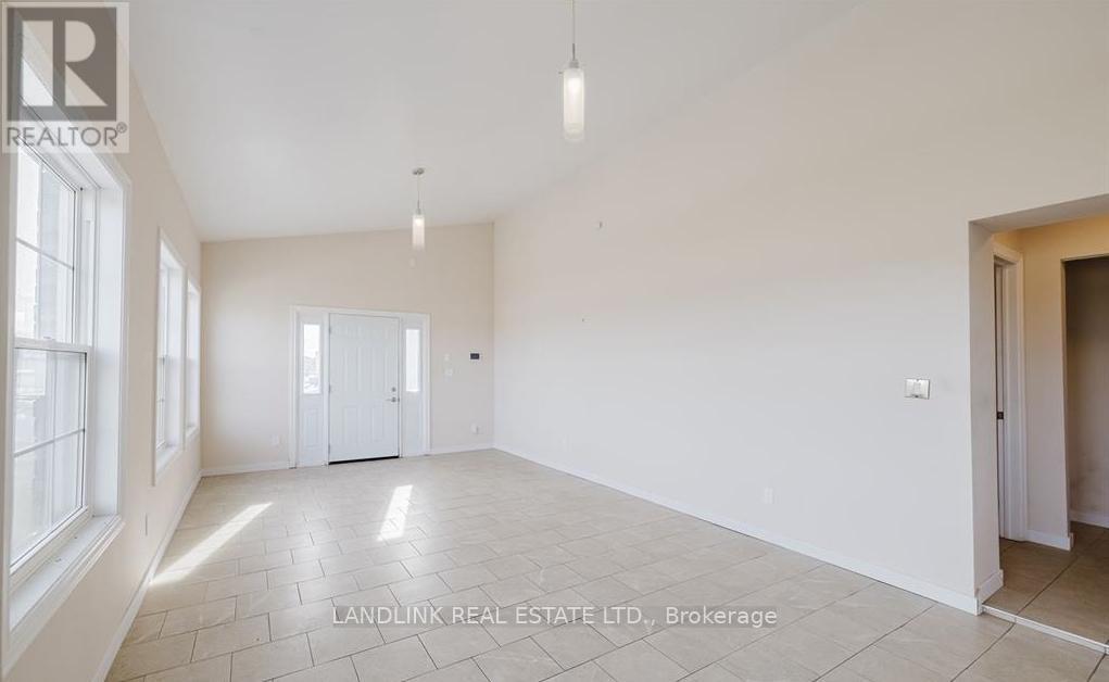 12933 Graham Road, West Elgin, Ontario  N0L 2P0 - Photo 30 - X12361895