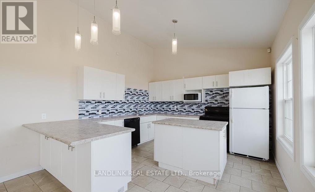 12933 Graham Road, West Elgin, Ontario  N0L 2P0 - Photo 32 - X12361895