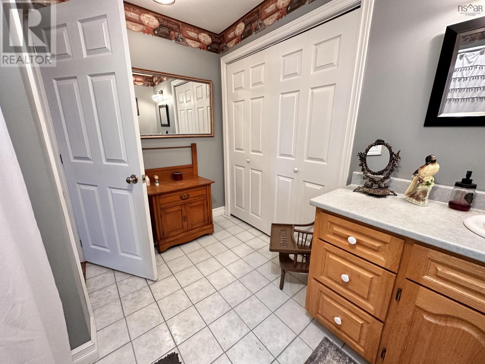 919 Malay Falls Lochaber Mines Road, Lochaber Mines, Nova Scotia  B0J 3B0 - Photo 18 - 202516340