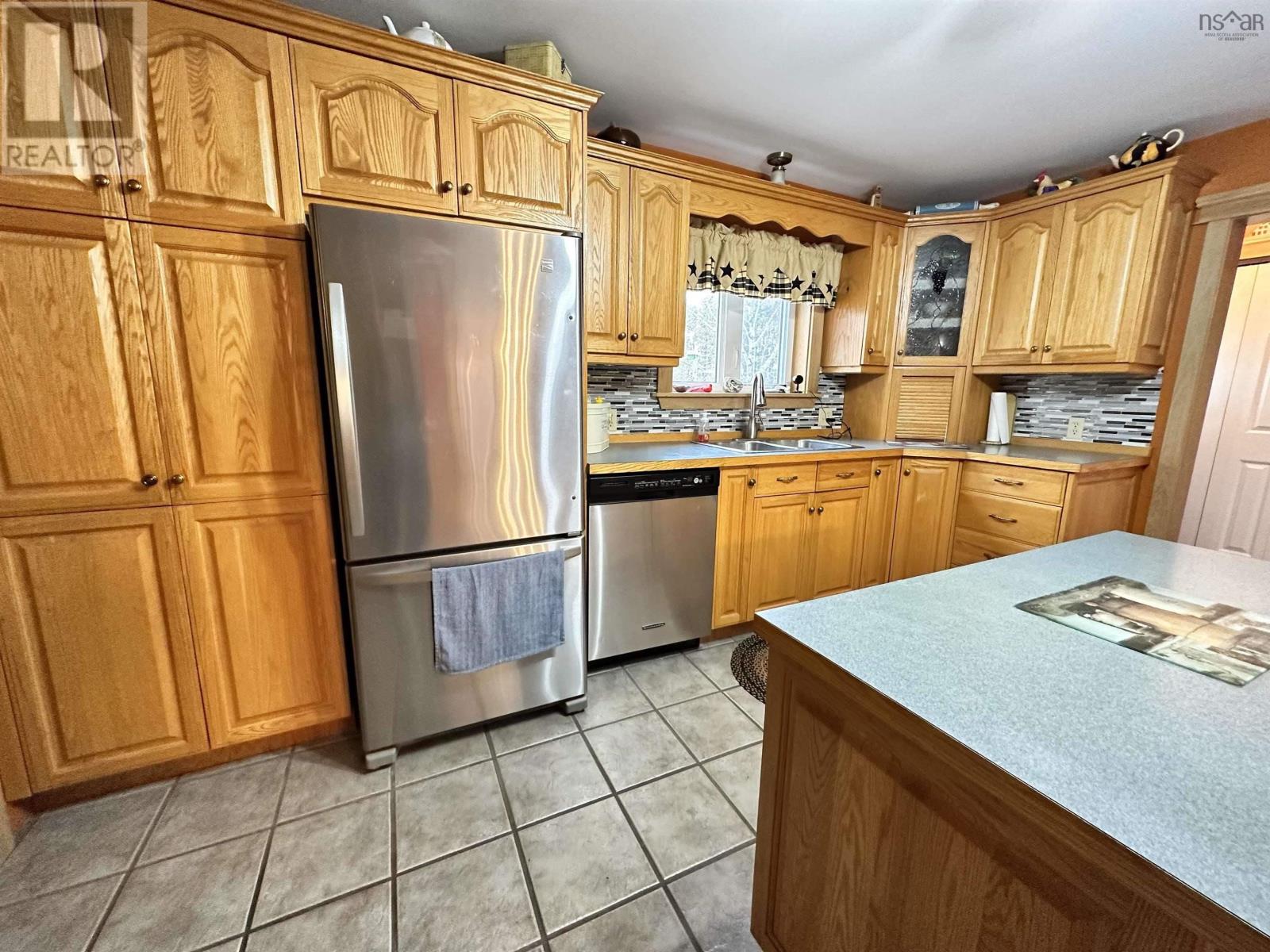 919 Malay Falls Lochaber Mines Road, Lochaber Mines, Nova Scotia  B0J 3B0 - Photo 15 - 202516340