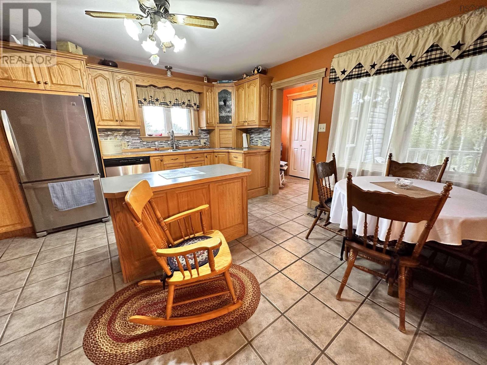 919 Malay Falls Lochaber Mines Road, Lochaber Mines, Nova Scotia  B0J 3B0 - Photo 11 - 202516341