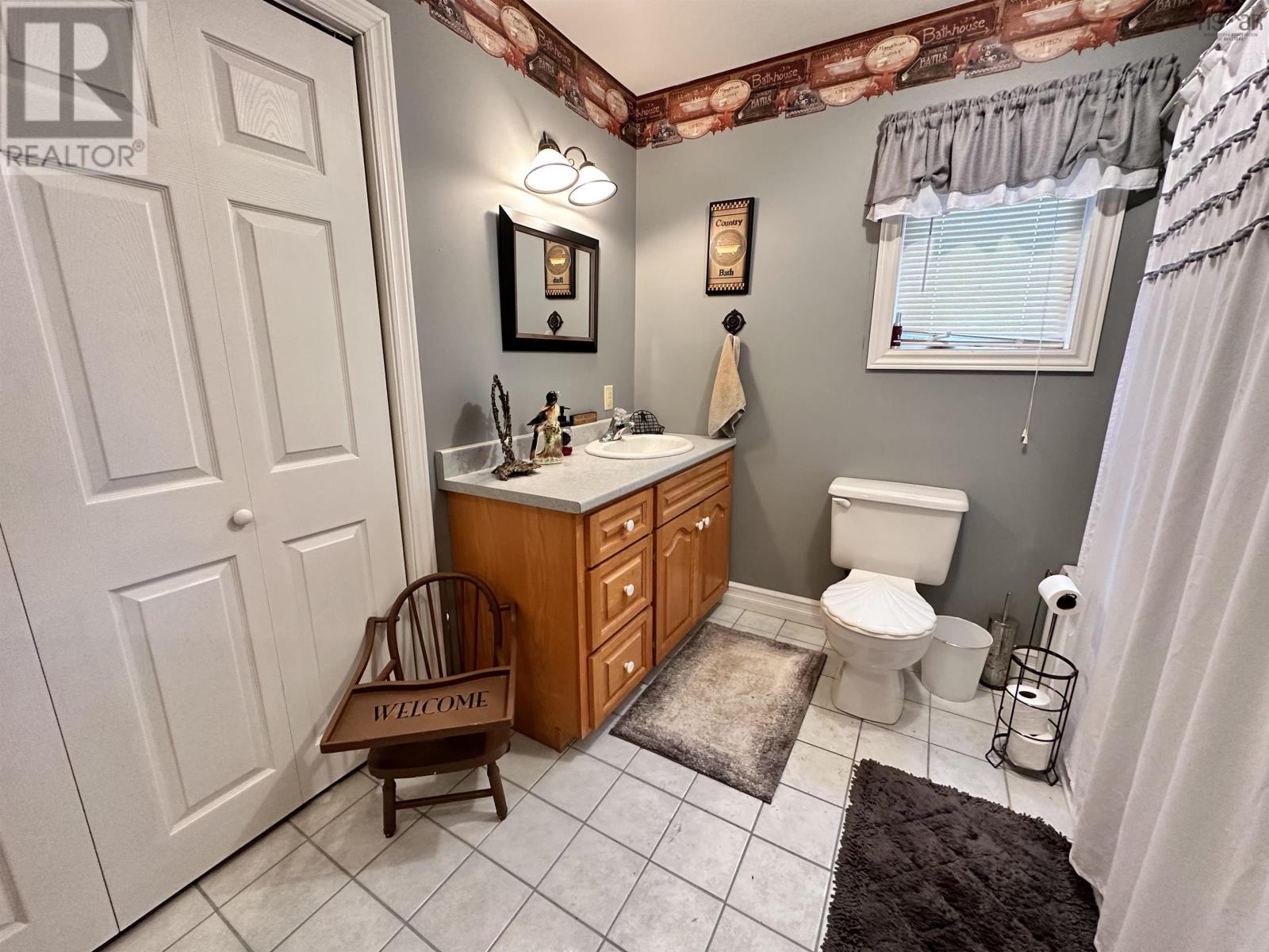 919 Malay Falls Lochaber Mines Road, Lochaber Mines, Nova Scotia  B0J 3B0 - Photo 17 - 202516341