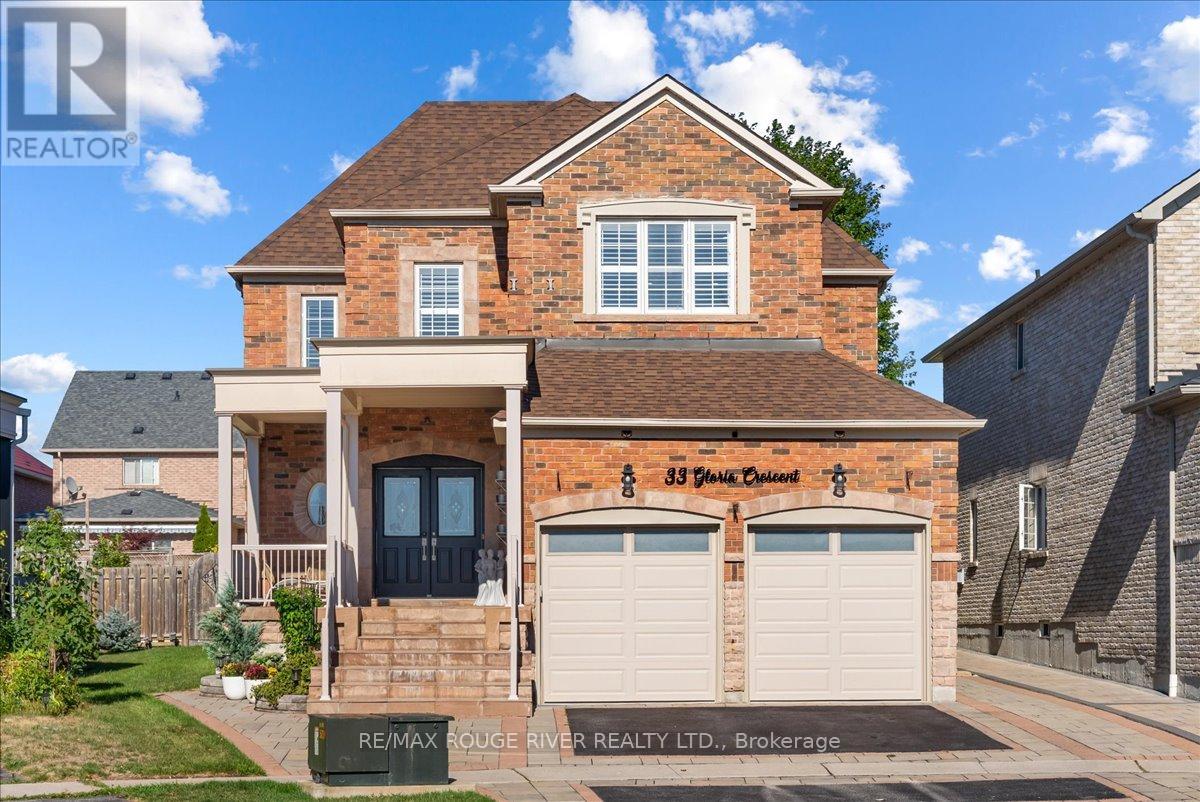 33 GLORIA CRESCENT, Whitby, Ontario