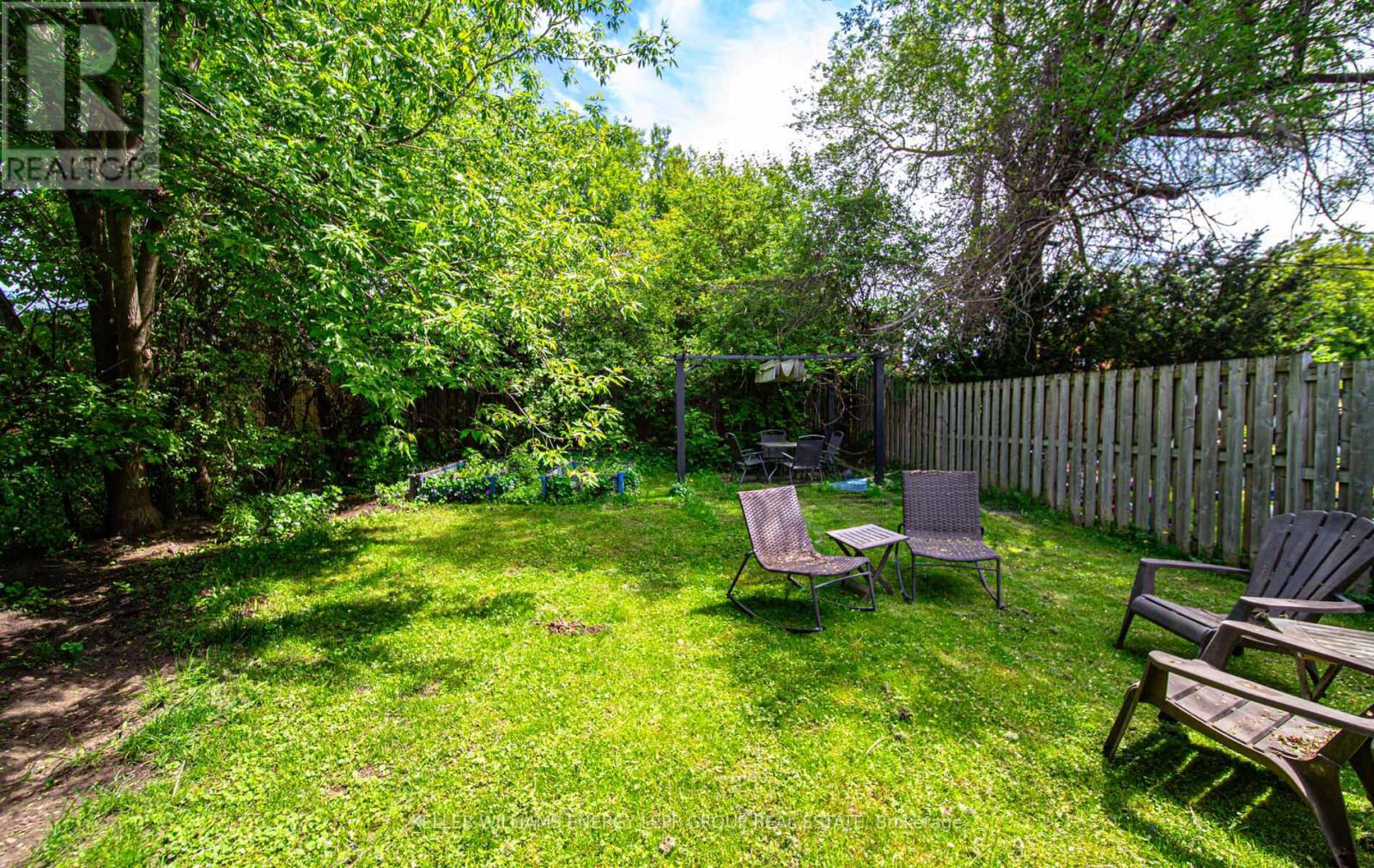 119 & 121 Lupin Drive, Whitby, Ontario  L1N 1X9 - Photo 4 - E12361947