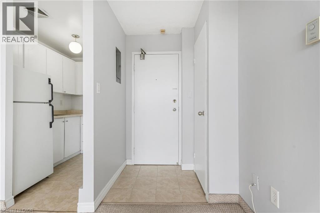 150 Charlton Avenue E Unit# 3307, Hamilton, Ontario  L8N 3X3 - Photo 6 - 40757604