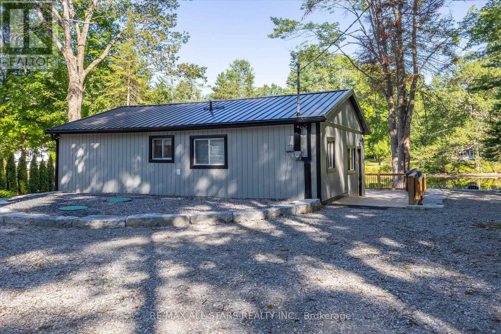 11 Little Bay Drive, Kawartha Lakes, Ontario  K0M 2L0 - Photo 34 - X12361953