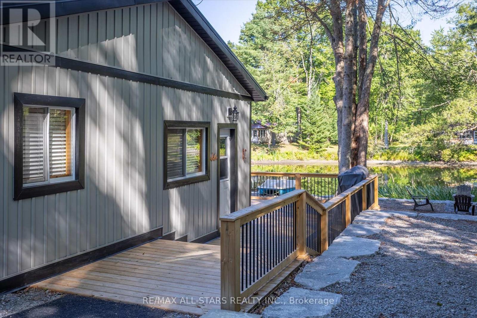 11 Little Bay Drive, Kawartha Lakes, Ontario  K0M 2L0 - Photo 37 - X12361953