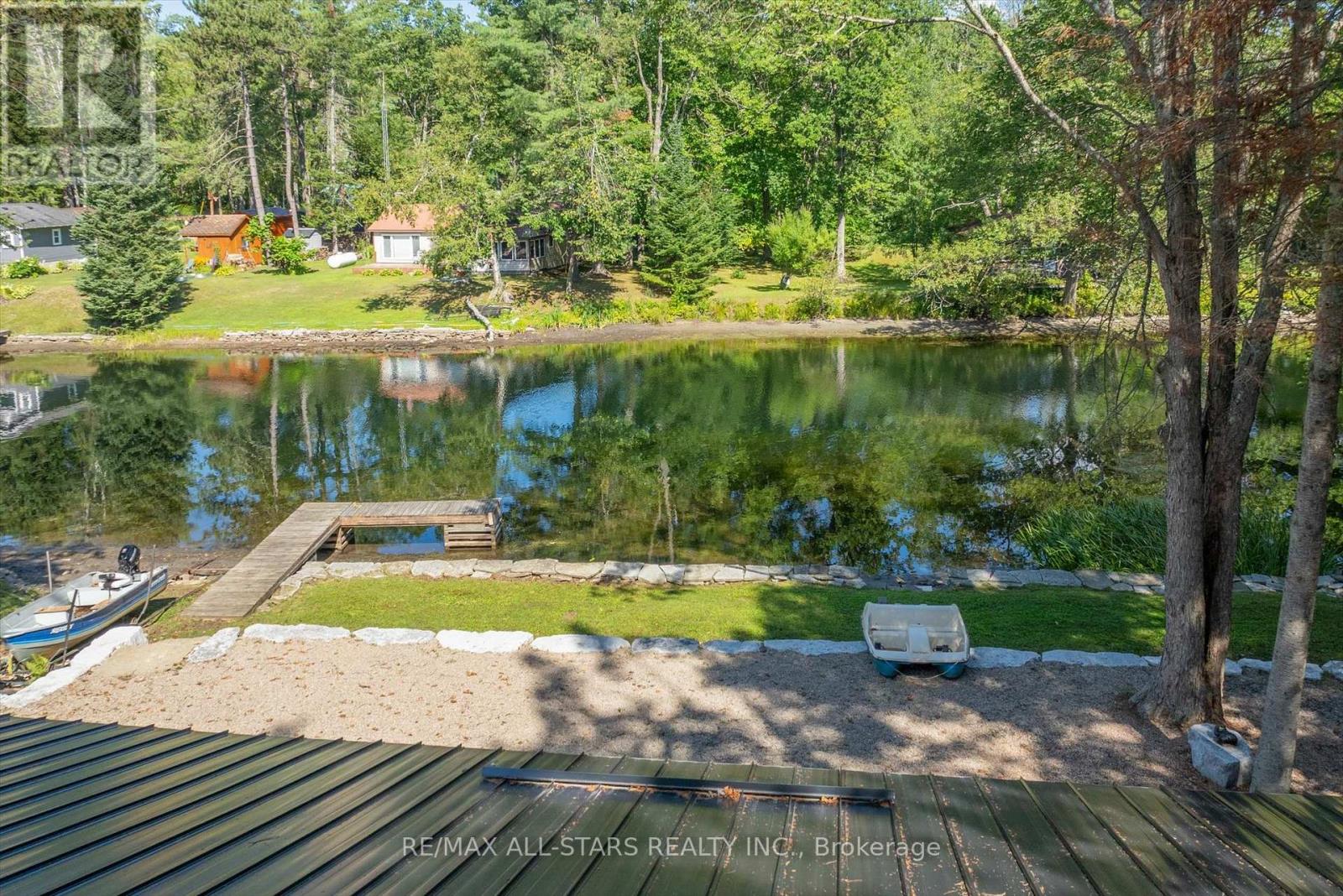 11 Little Bay Drive, Kawartha Lakes, Ontario  K0M 2L0 - Photo 7 - X12361953