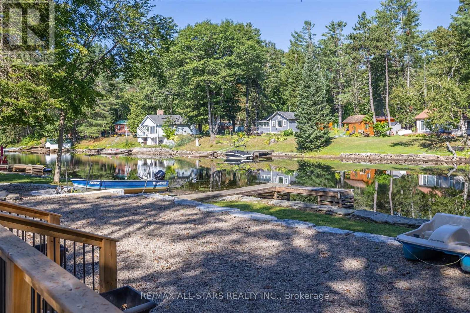 11 Little Bay Drive, Kawartha Lakes, Ontario  K0M 2L0 - Photo 8 - X12361953