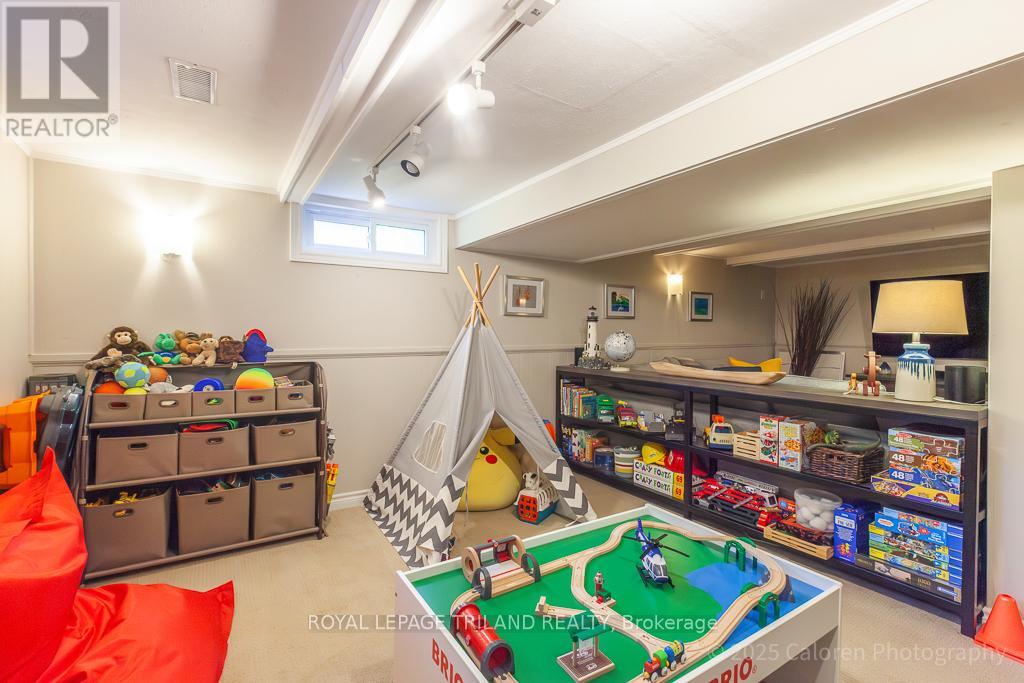 1153 Prince Philip Drive, London North, Ontario  N6H 4E9 - Photo 36 - X12361959