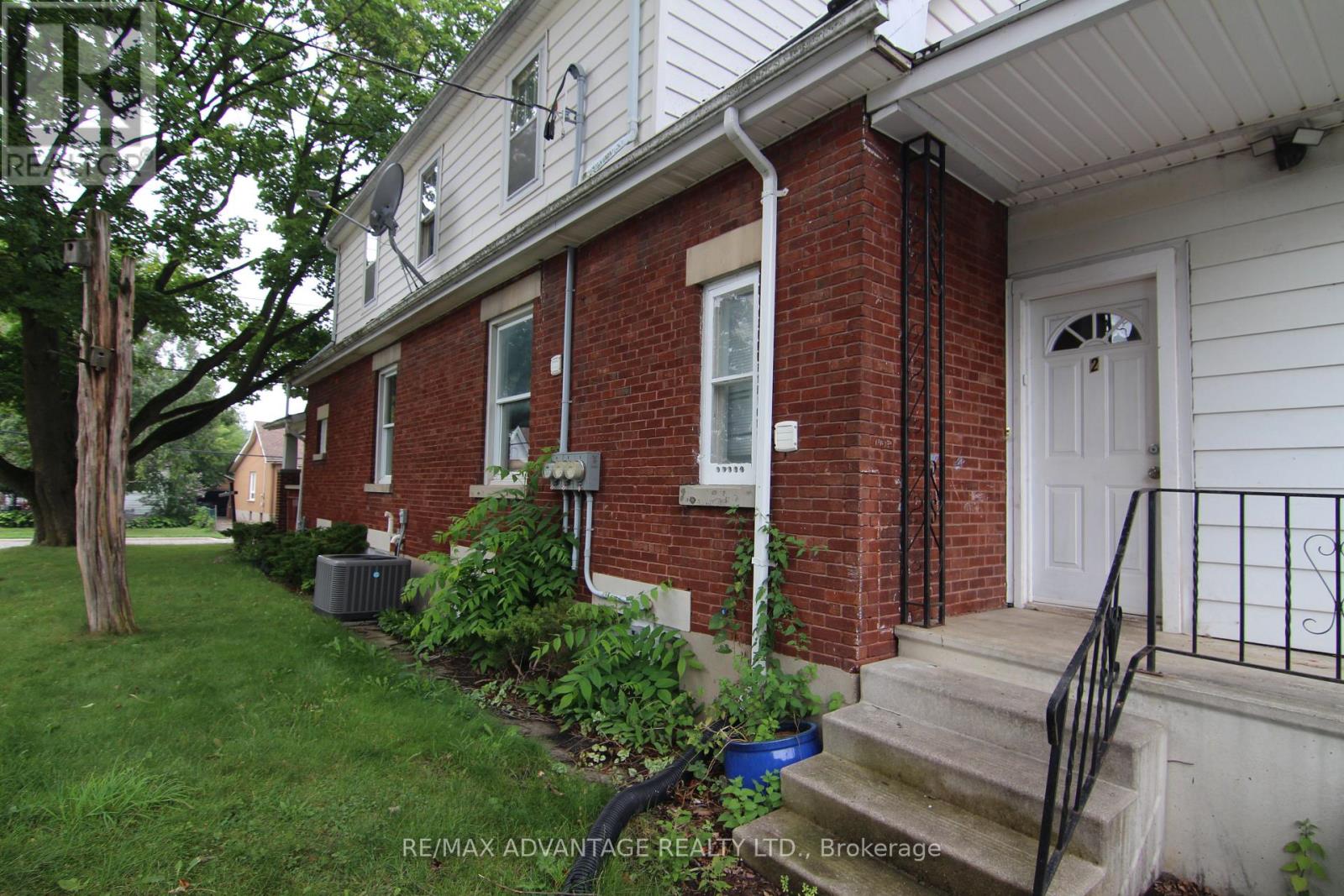 1 - 226 High Street, London South, Ontario  N6C 4L1 - Photo 1 - X12361980