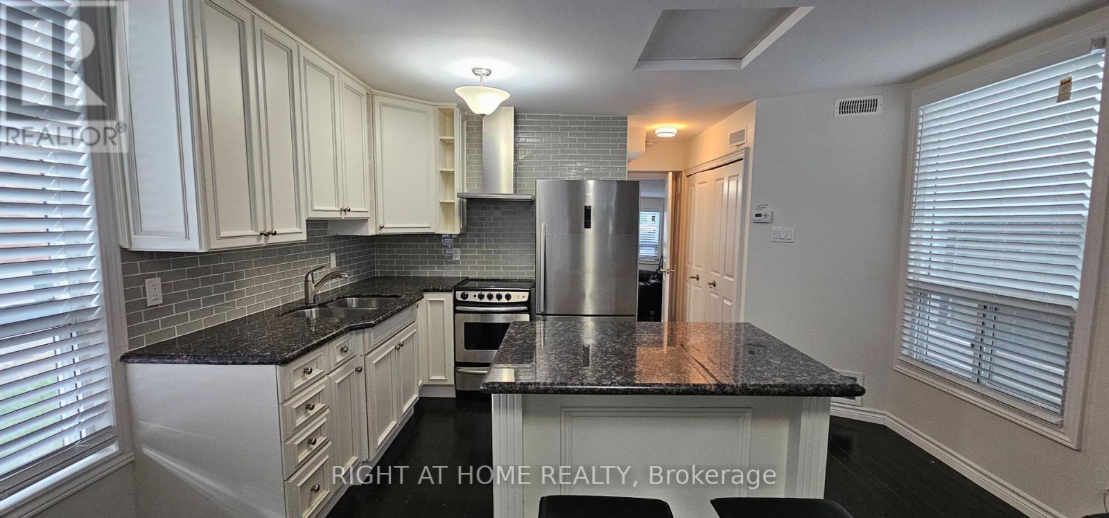 Property at 9 FORTY FIRST STREET image 4